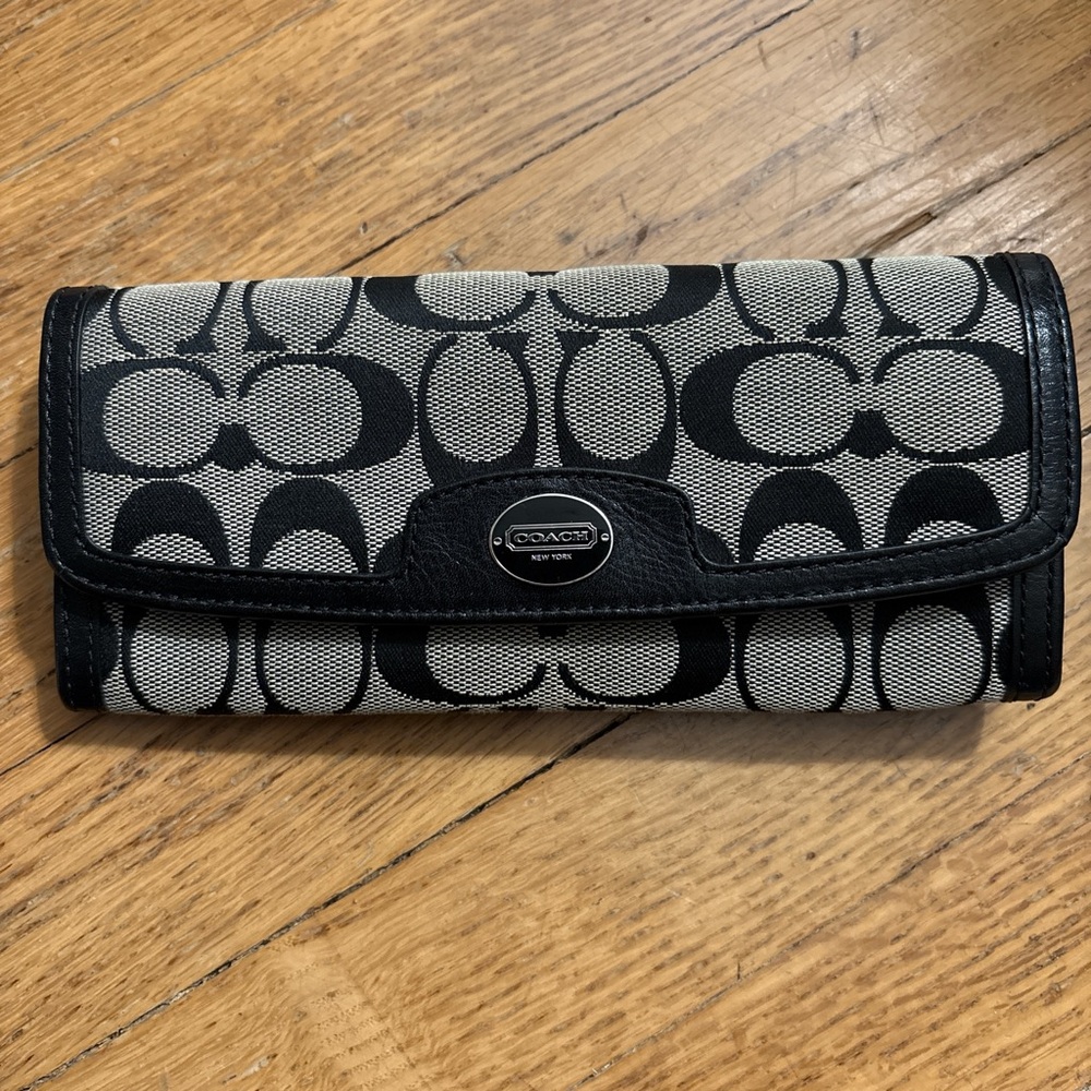 Coach Signature Black and Gray Wallet